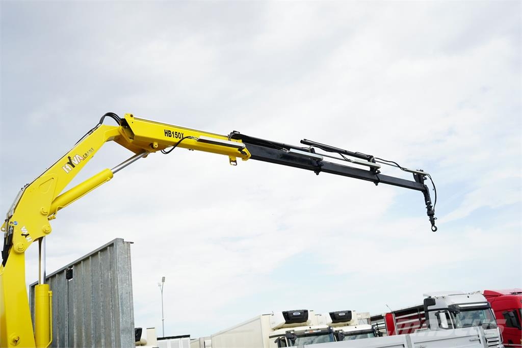 DAF / LF / 250 / SKRZYNIOWY + HDS / HYVA HB-150 / PILO Camiones de cama baja
