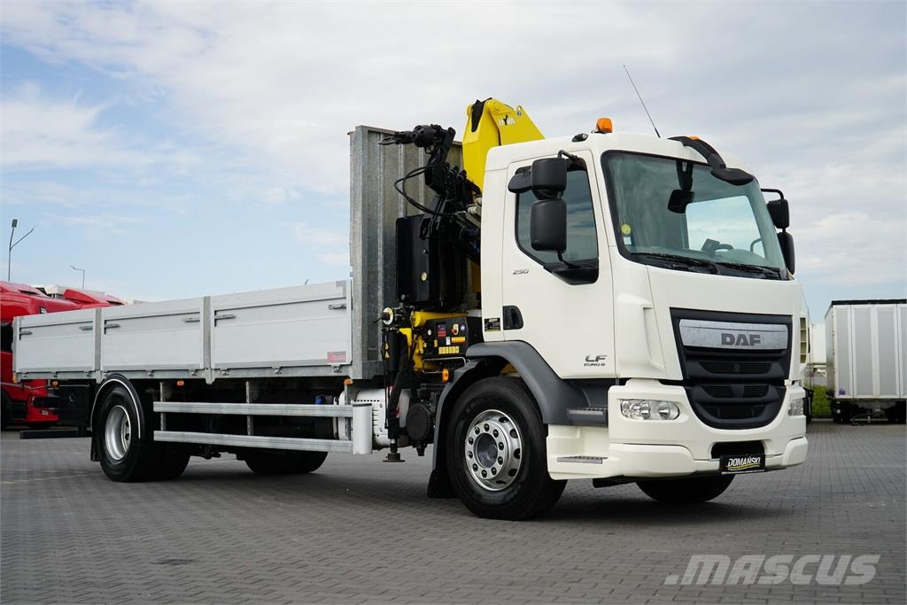 DAF / LF / 250 / SKRZYNIOWY + HDS / HYVA HB-150 / PILO Camiones de cama baja