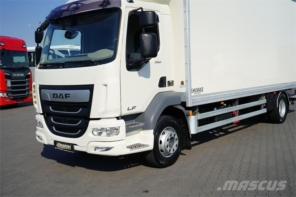 DAF LF / 260 / ACC / EURO 6 / KONTENER + WINDA / 18 PA Camion Fourgon