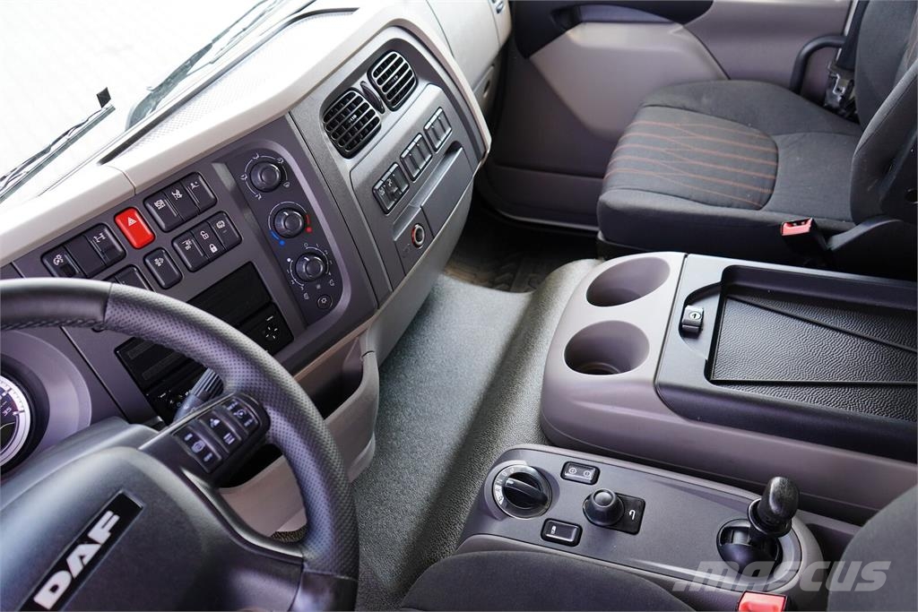 DAF LF / 260 / E 6 / ACC / BURTOFIRANKA + WINDA / ŁAD. Camión con caja abierta