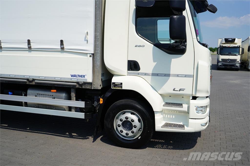 DAF LF / 260 / E 6 / ACC / BURTOFIRANKA + WINDA / ŁAD. Camión con caja abierta
