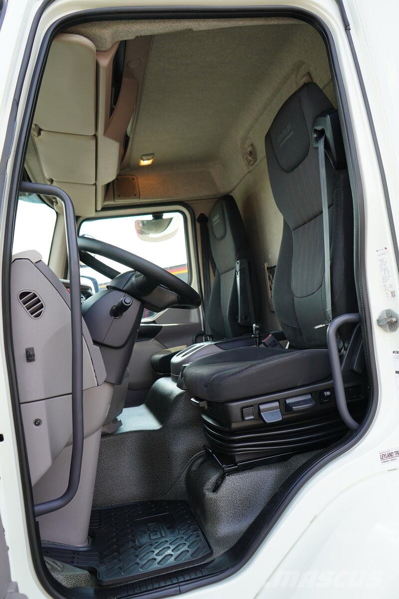 DAF LF / 260 / E 6 / ACC / BURTOFIRANKA + WINDA / ŁAD. Camión con caja abierta