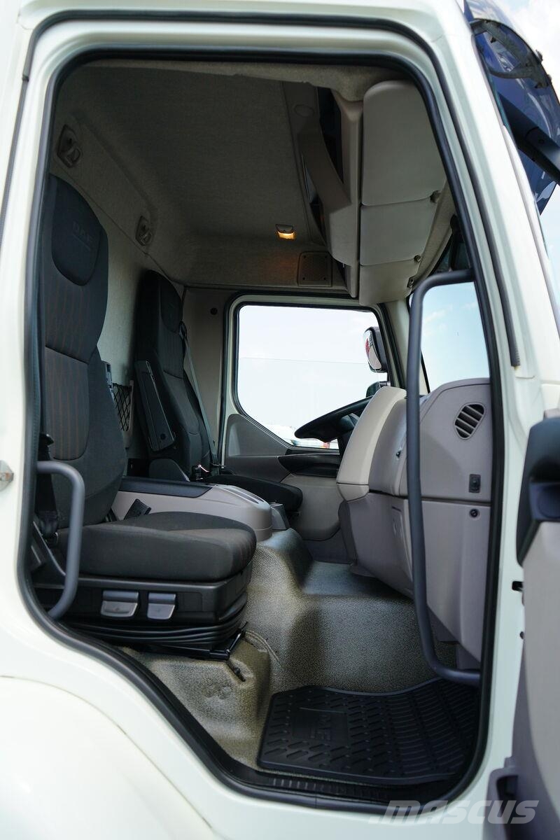 DAF LF / 260 / E 6 / ACC / BURTOFIRANKA + WINDA / ŁAD. Camión con caja abierta