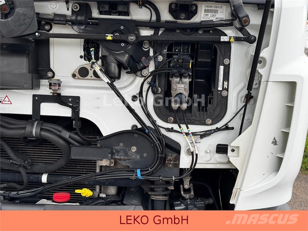 DAF LF 280 FA Camiones con temperatura controlada