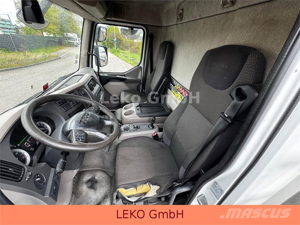 DAF LF 280 FA Camiones con temperatura controlada