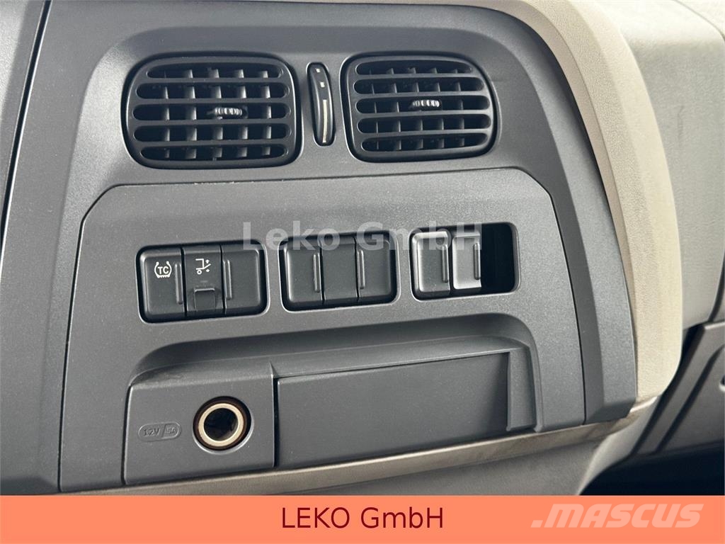 DAF LF 280 FA Camiones con temperatura controlada