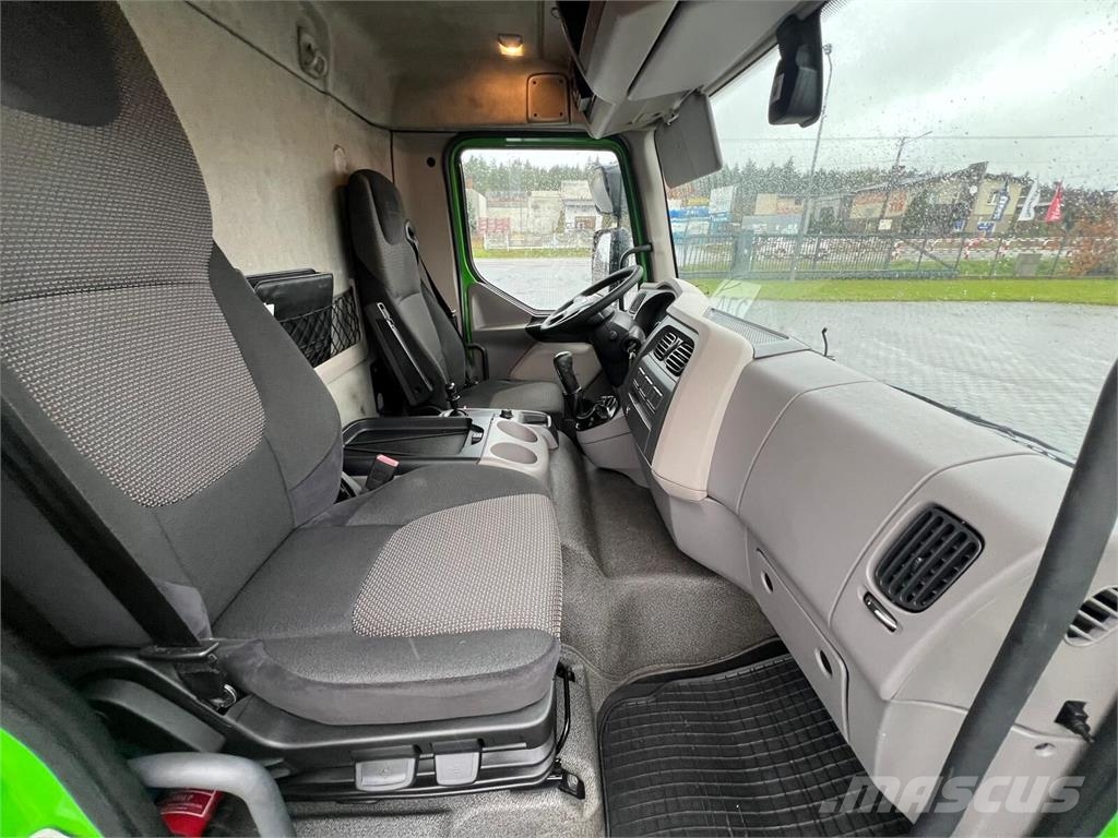 DAF LF 320 FA REFRIGERATOR CARRIER SUPRA 850 Mt Kühlkoffer