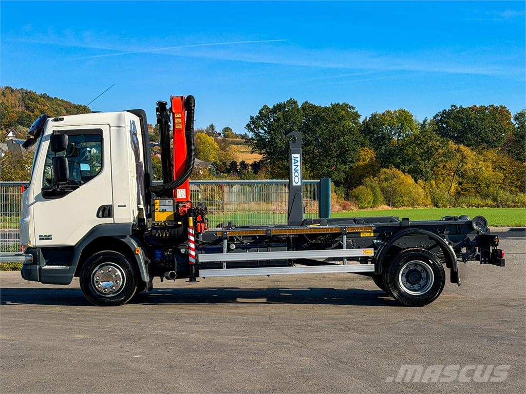 DAF LF 45.220 ABROLLKIPPER + PALFINGER PK 7001 FUNK شاحنات الرافعات الخطافية