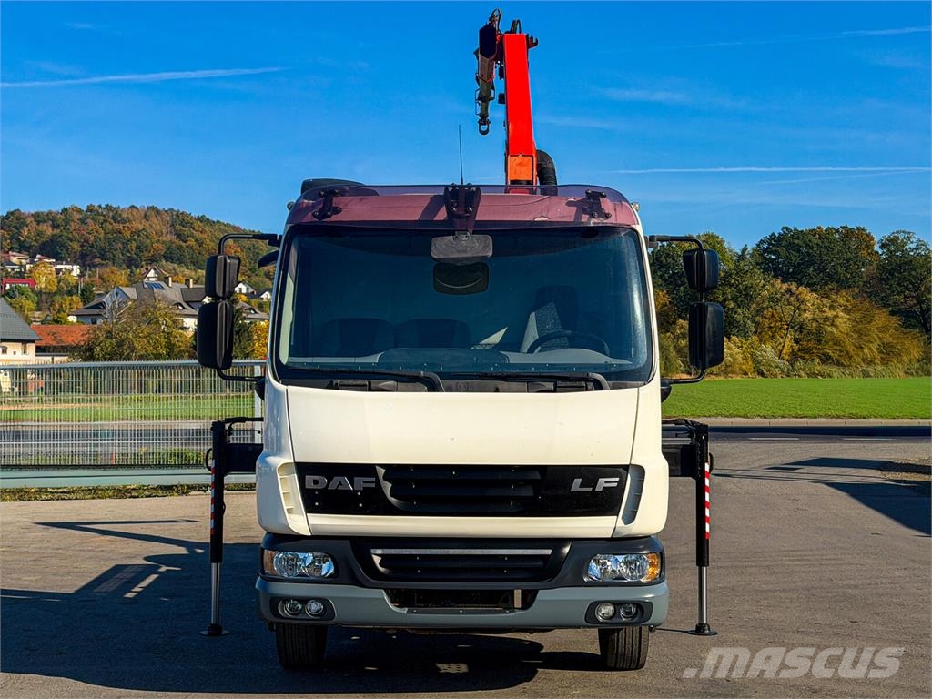 DAF LF 45.220 ABROLLKIPPER + PALFINGER PK 7001 FUNK شاحنات الرافعات الخطافية