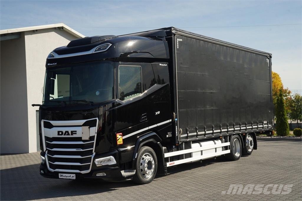 DAF / SOLÓWKA - 7,7 M / 6X2 / I-PARK COOL / OŚ PODNOSZ Curtainsider trucks