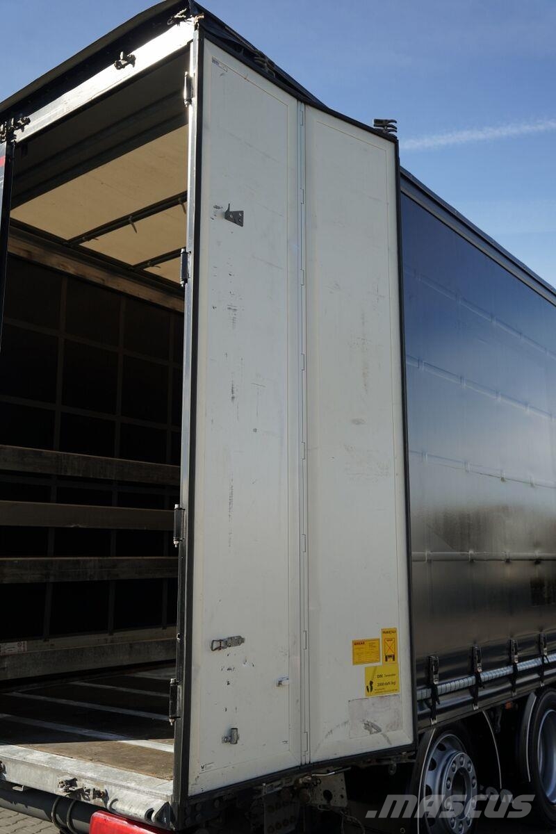 DAF / SOLÓWKA - 7,7 M / 6X2 / I-PARK COOL / OŚ PODNOSZ Curtainsider trucks