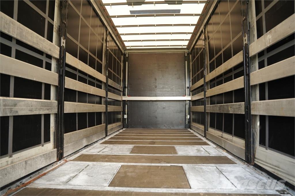DAF / SOLÓWKA - 7,7 M / 6X2 / I-PARK COOL / OŚ PODNOSZ Curtainsider trucks