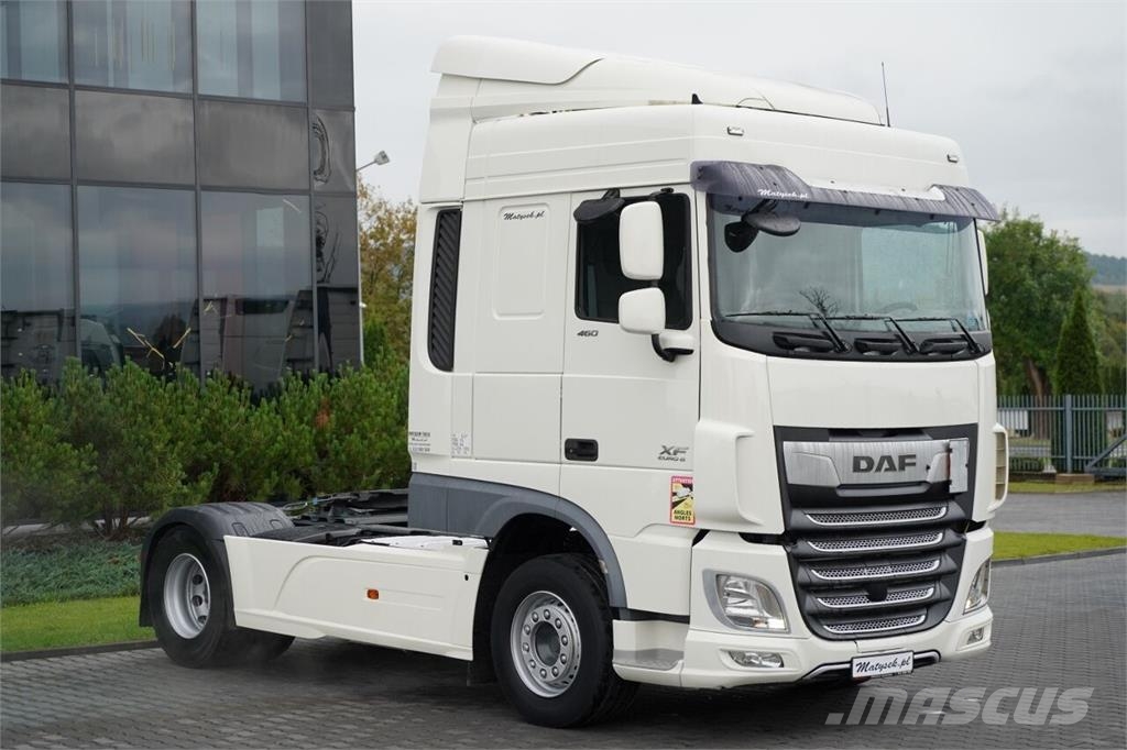 DAF XF 460 / SPACE CAB / EURO 6 Nyergesvontatók