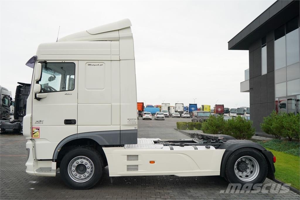 DAF XF 460 / SPACE CAB / EURO 6 Nyergesvontatók