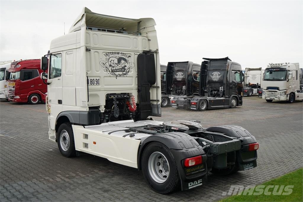 DAF XF 460 / SPACE CAB / EURO 6 Nyergesvontatók
