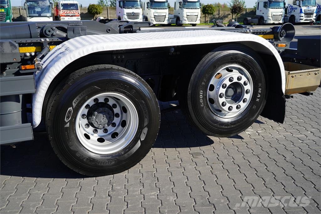 DAF XF / 480 / ACC / 6 X 2 / E 6 / SUPER SPACE CAB / H Camion ampliroll