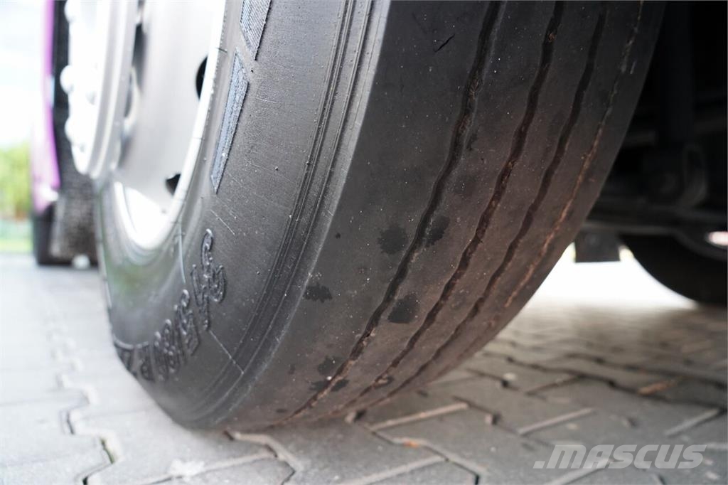 DAF XF 530 / SPACE CAB / EURO 6 وحدات الجر