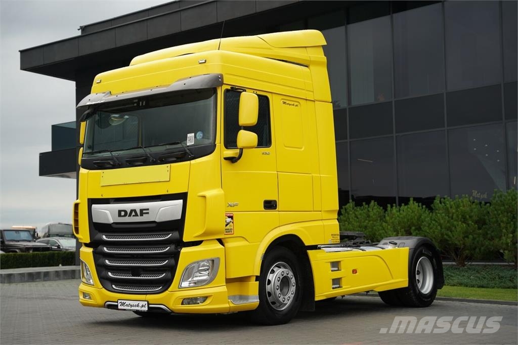 DAF XF XF 530 / SPACE CAB / OPONY 100% / FULL AIRMATIC Trekkers