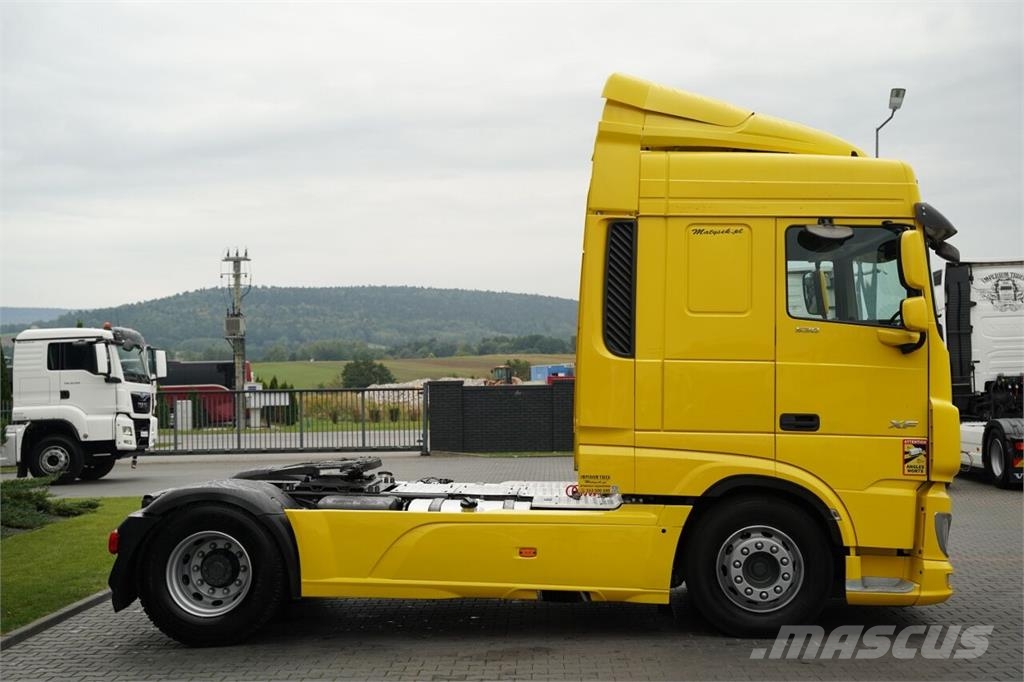 DAF XF XF 530 / SPACE CAB / OPONY 100% / FULL AIRMATIC Trekkers