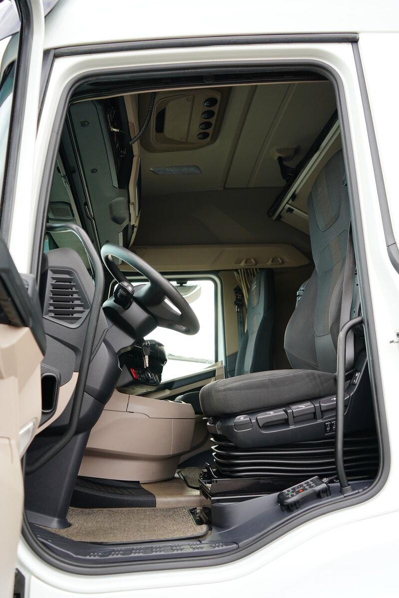 DAF XG / 480 / ACC / EURO 6 / I – COOL / MEGA / LOW DE Autotractoare