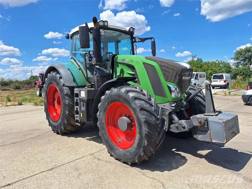 Fendt Vario 828 PROFI PLUS S4 /Tractor Traktoren