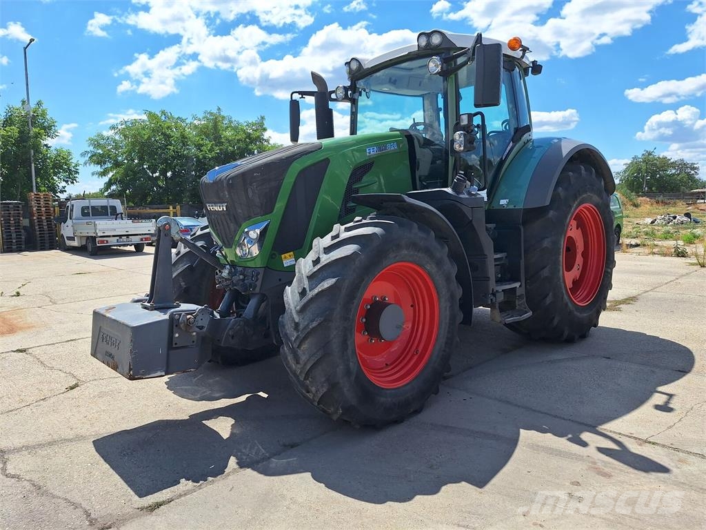 Fendt Vario 828 PROFI PLUS S4 /Tractor Traktoren