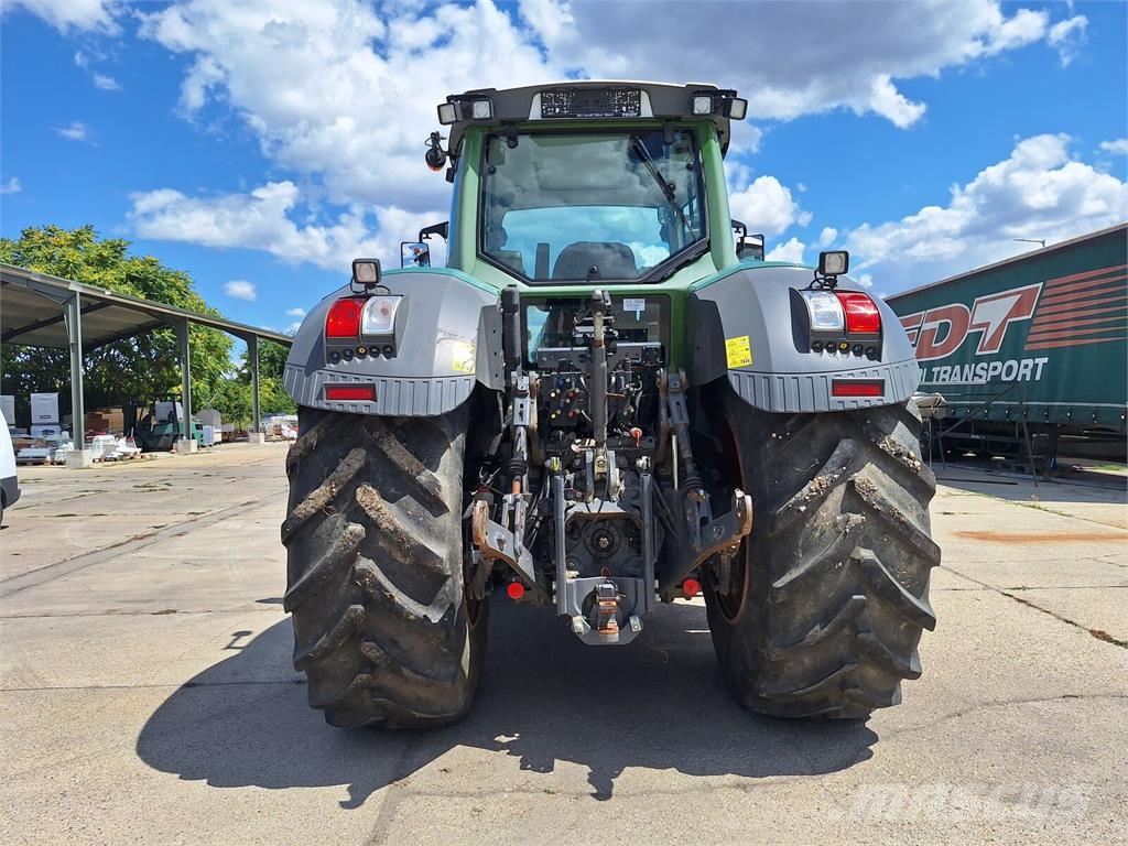 Fendt Vario 828 PROFI PLUS S4 /Tractor Traktoren