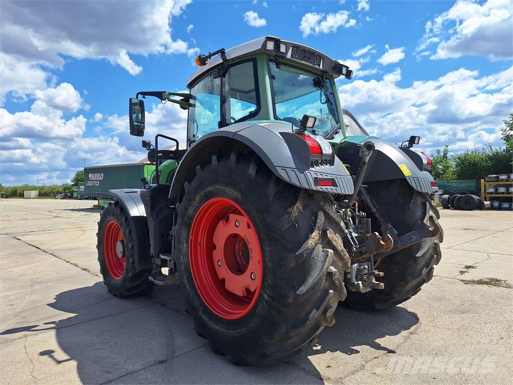 Fendt Vario 828 PROFI PLUS S4 /Tractor Traktoren