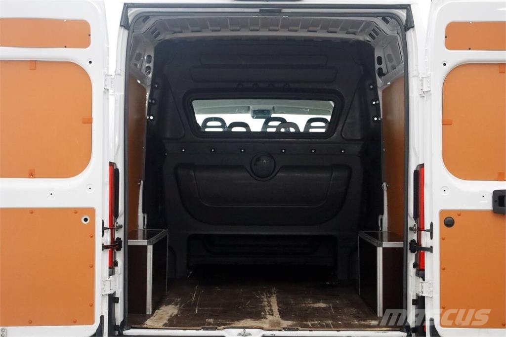 Fiat Ducato 30 2.3 MultiJet L2H2 120pk D.C. Airco/Navi/ Inne