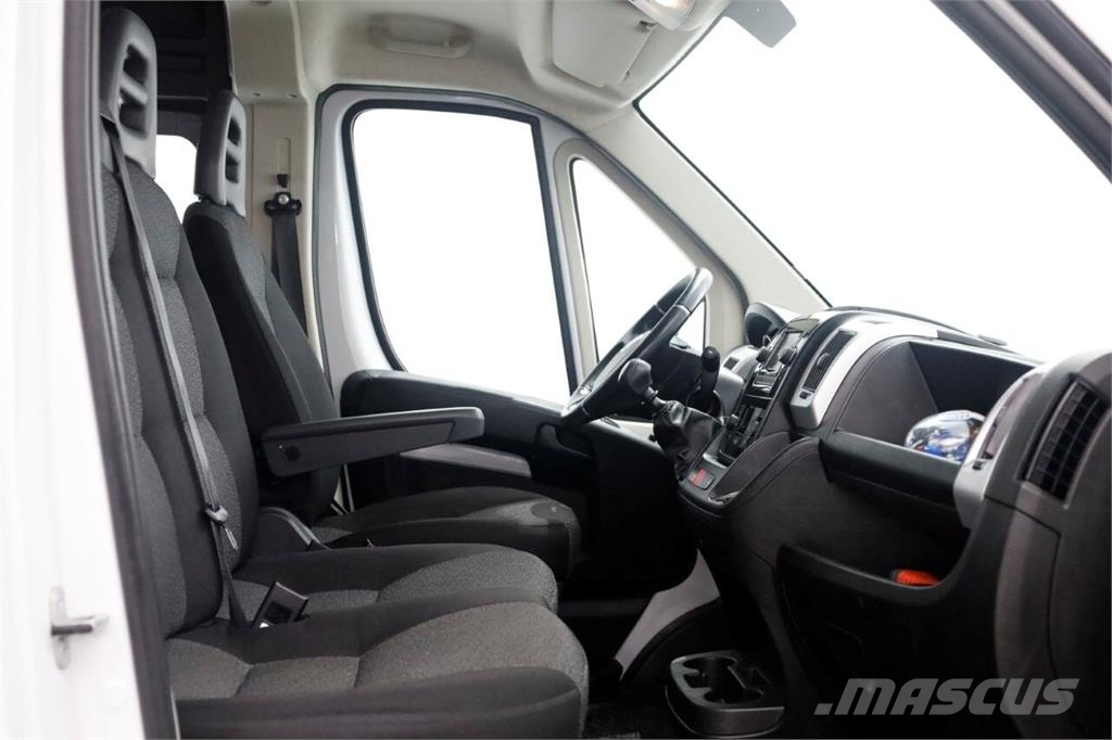 Fiat Ducato 30 2.3 MultiJet L2H2 120pk D.C. Airco/Navi/ Inne