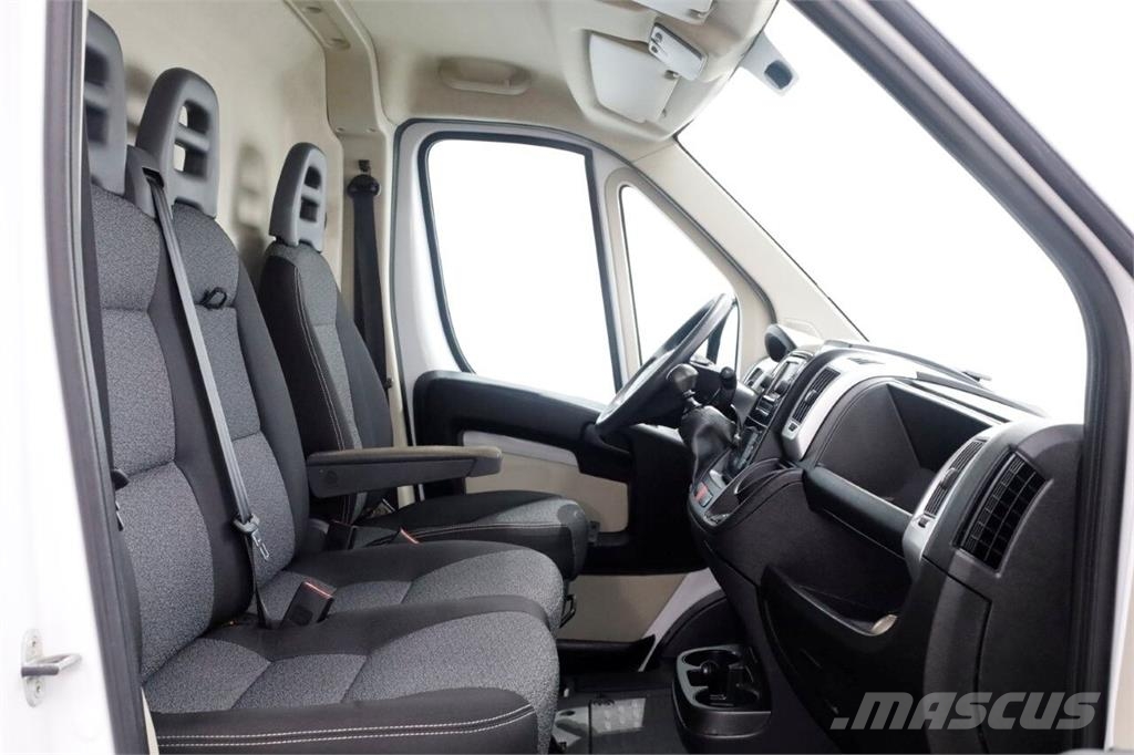 Fiat Ducato 30 2.0 MultiJet 115pk E6 L1H1 Airco/Camera/ Ostali kamioni