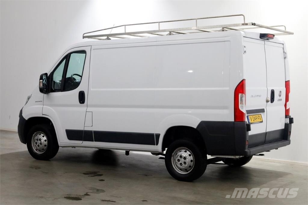 Fiat Ducato 30 2.0 MultiJet 115pk E6 L1H1 Airco/Camera/ Ostali kamioni