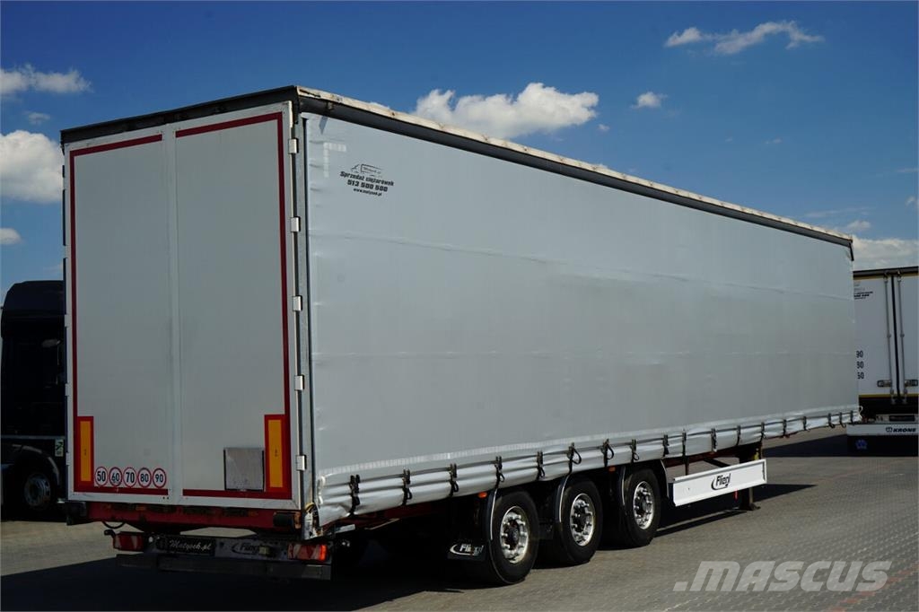Fliegl Curtainsider semi-trailers