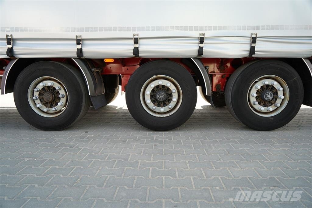 Fliegl Curtainsider semi-trailers