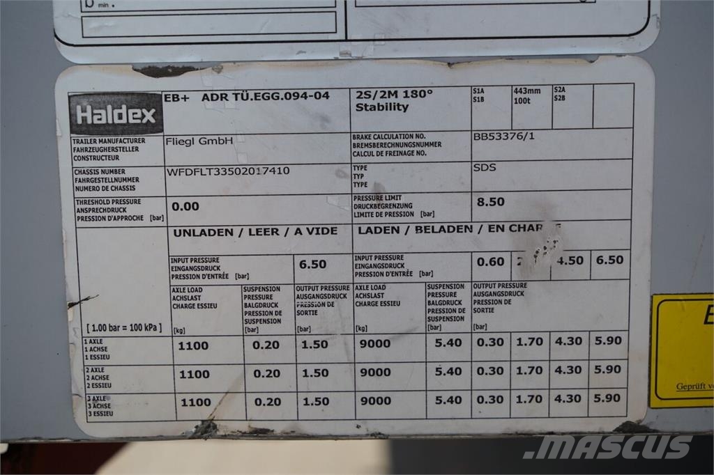 Fliegl Curtainsider semi-trailers
