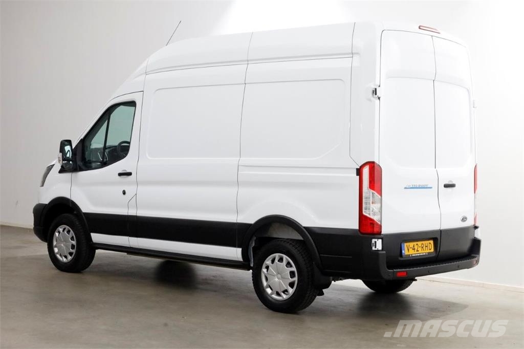 Ford E-Transit 350 L2H3 68 kWh Trend 100% Elektrisch Sn Egyéb