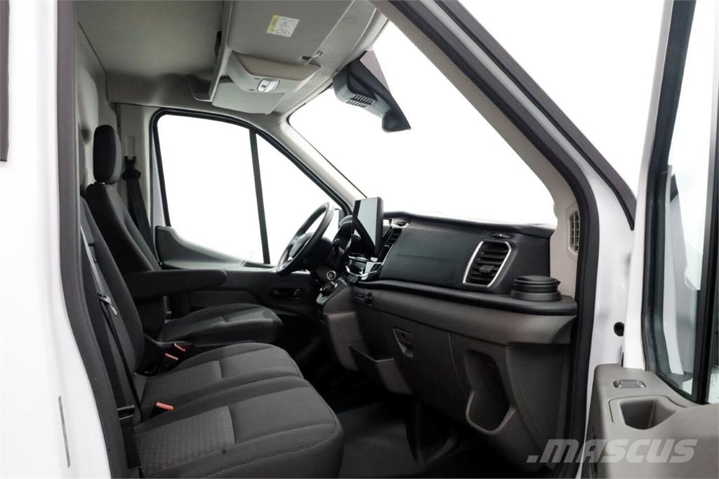 Ford E-Transit 350 L2H3 68 kWh Trend 100% Elektrisch Sn Egyéb