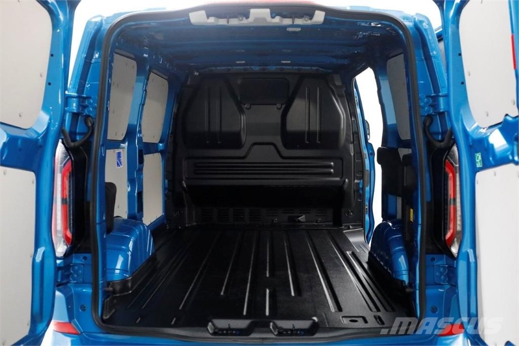 Ford E-Transit Custom L1H1 Limited 218pk 65 kWh Snellad Egyéb
