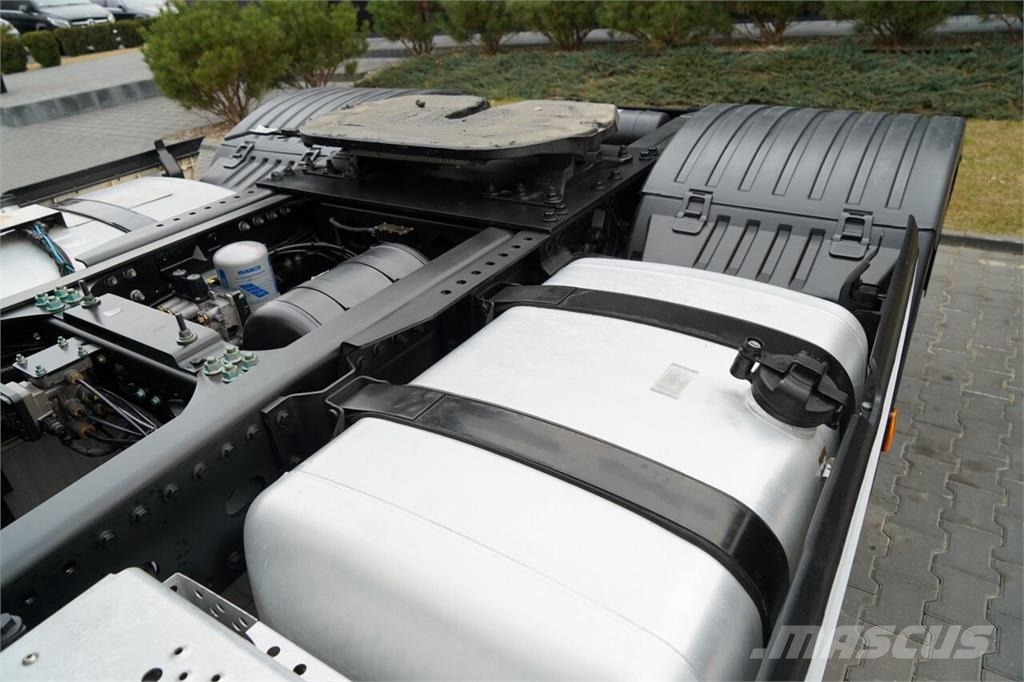 Ford F-MAX 500 Tractor Units