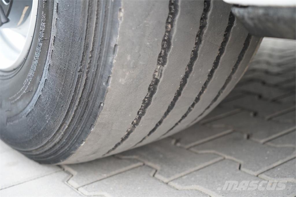 Ford F-MAX 500 Tractor Units