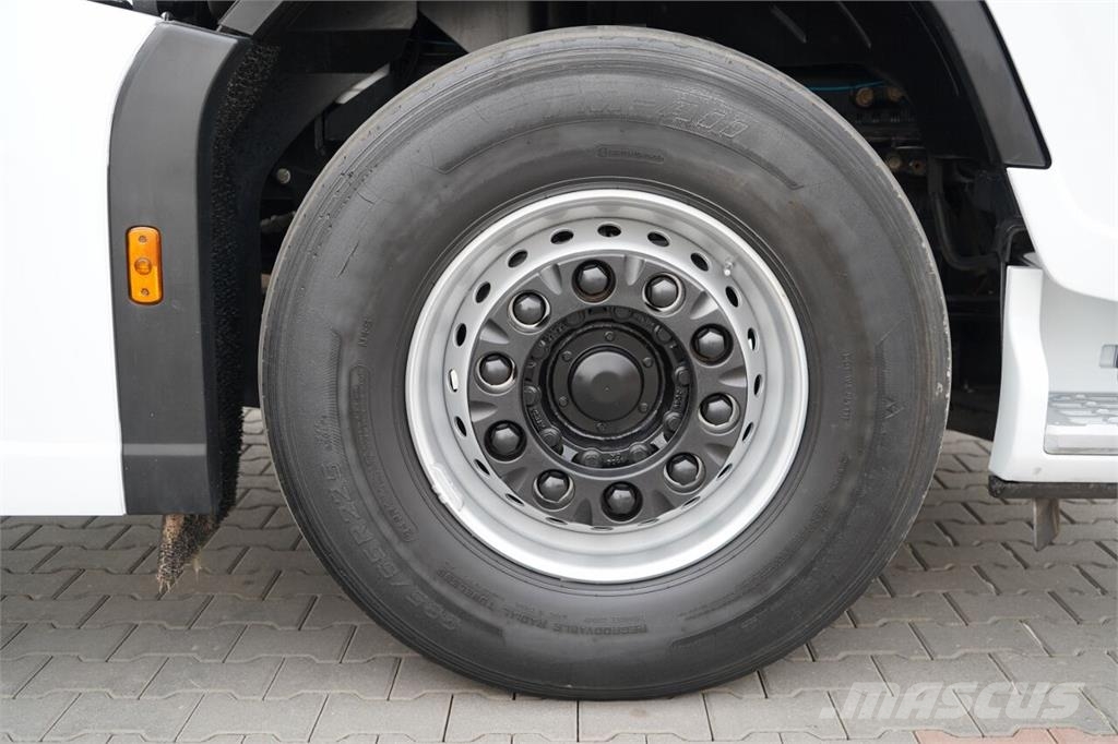 Ford F-MAX 500 Tractor Units