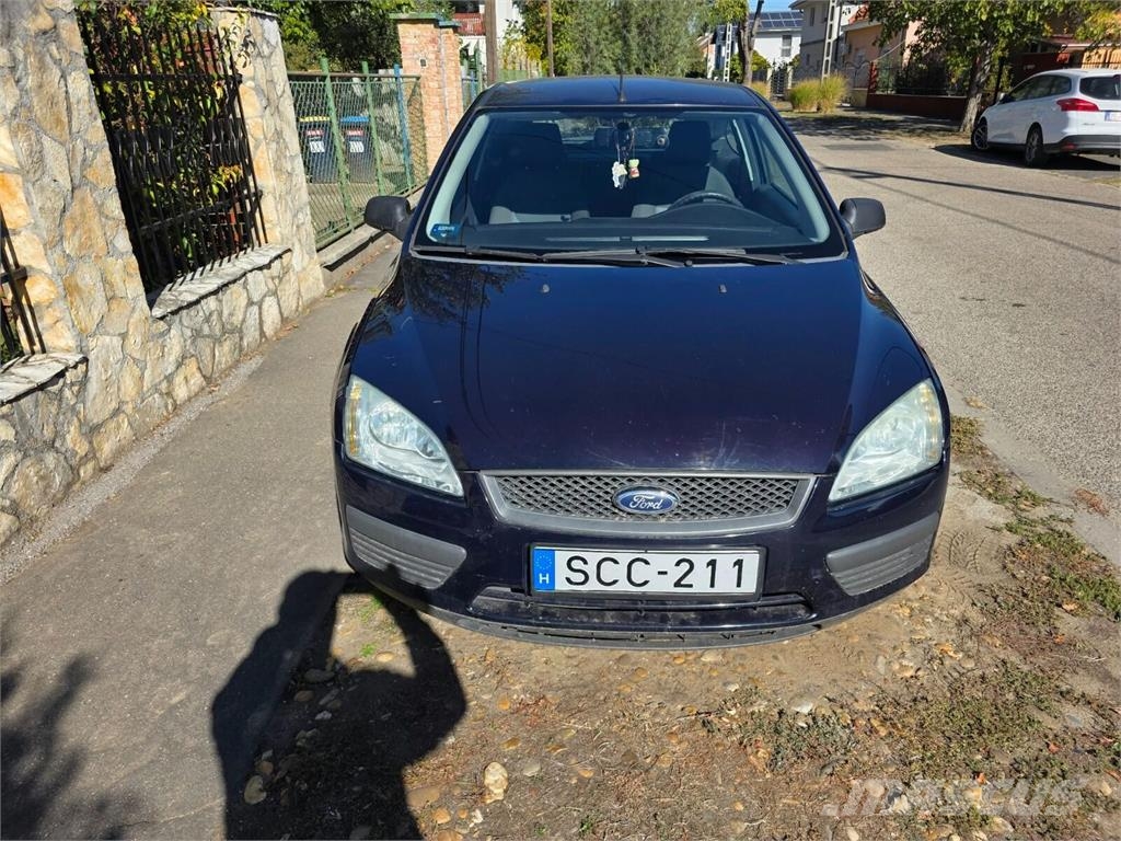 Ford Focus DA 3 Voiture