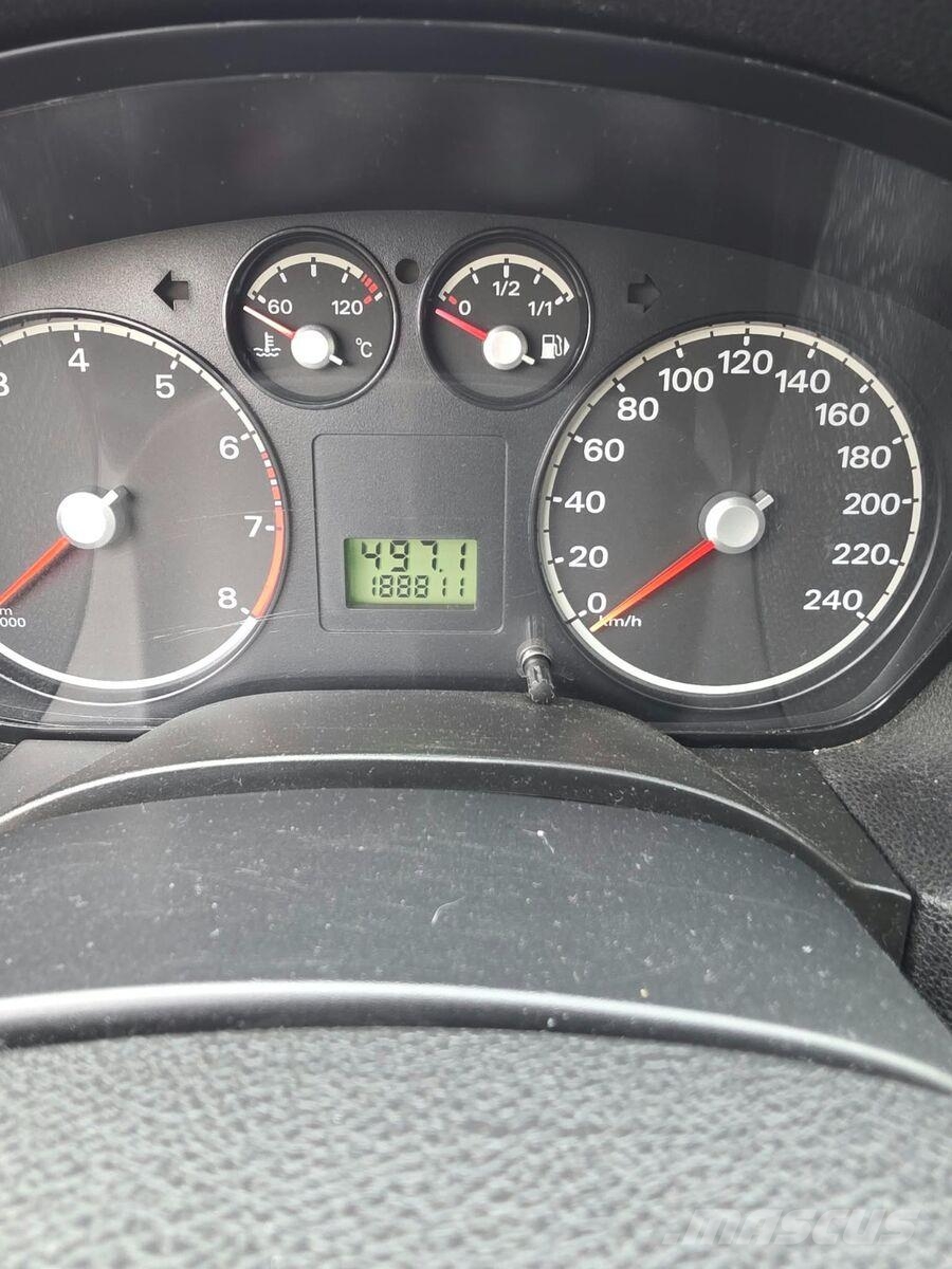 Ford Focus DA 3 Voiture