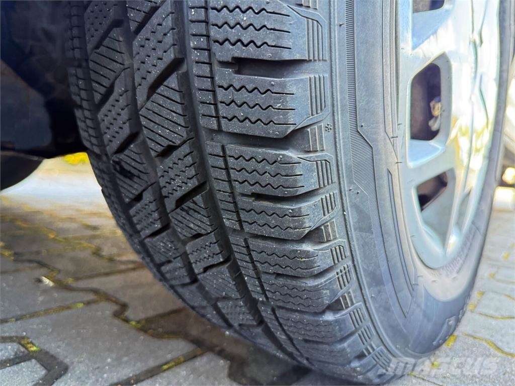 Ford Transit 350 L3H2 Ambiente Otros camiones