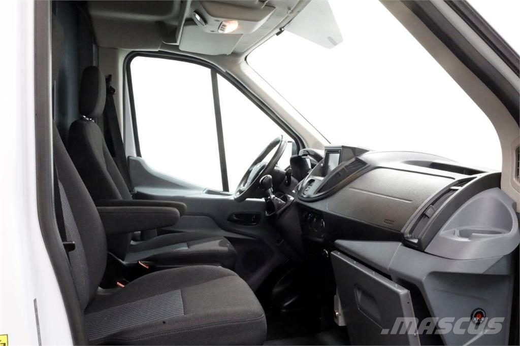 Ford Transit 350 2.0 TDCI 130pk E6 L2H2 Trend Airco/Nav Otros camiones