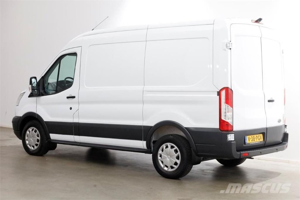 Ford Transit 350 2.0 TDCI 130pk E6 L2H2 Trend Airco/Nav Otros camiones