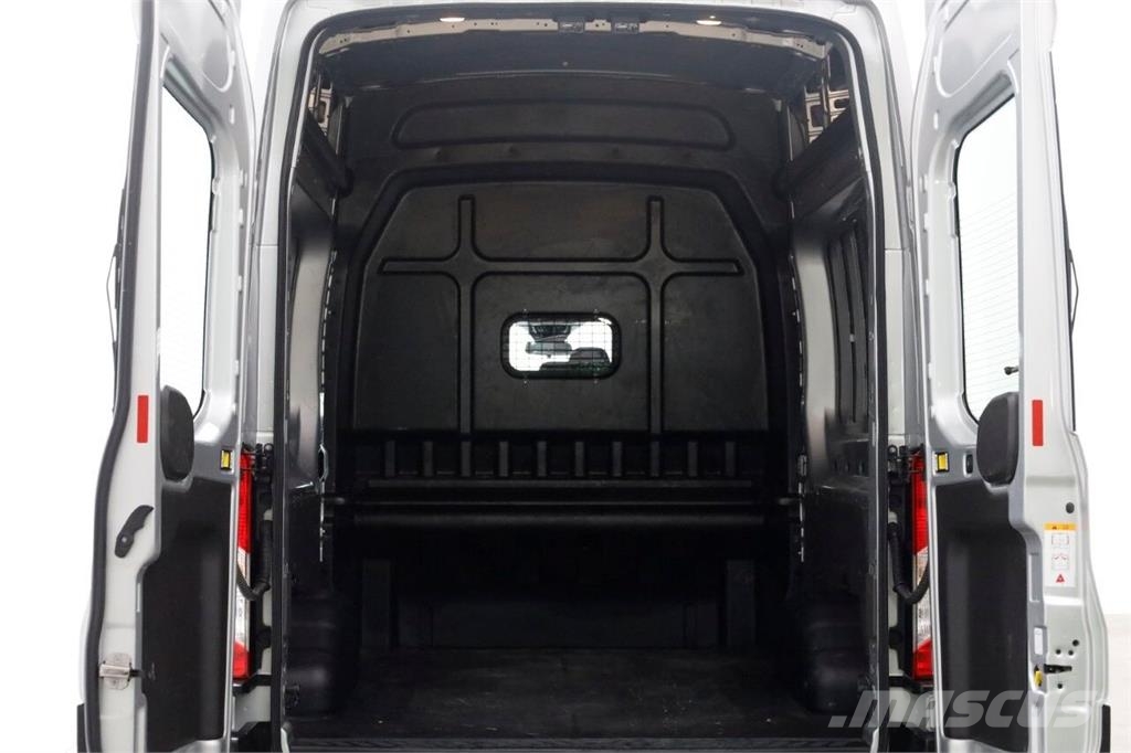 Ford Transit 350 2.0 TDCI 130pk L3H3 D.C. Trend Airco/N Otros camiones