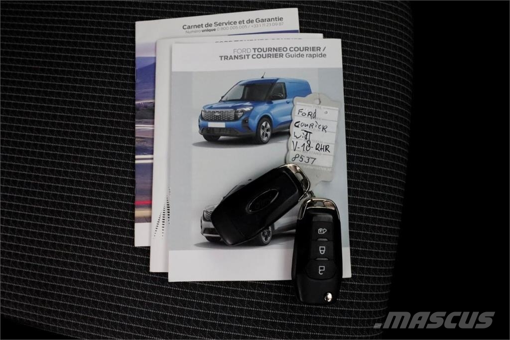 Ford Transit Courier 1.0 EcoBoost 100pk BENZINE Trend A Övriga bilar