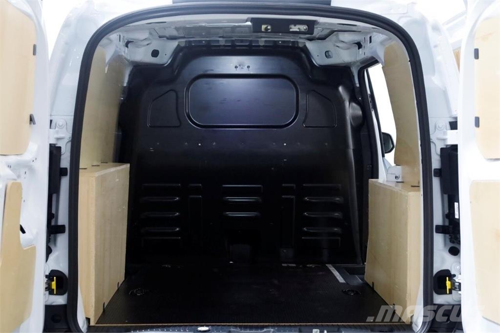 Ford Transit Courier 1.0 EcoBoost 100pk BENZINE Trend A Andre lastebiler