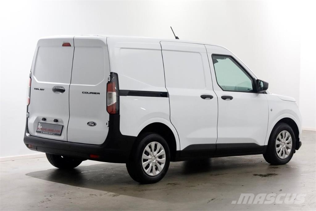 Ford Transit Courier 1.0 EcoBoost 125pk Benzine Automaa Ostali kamioni